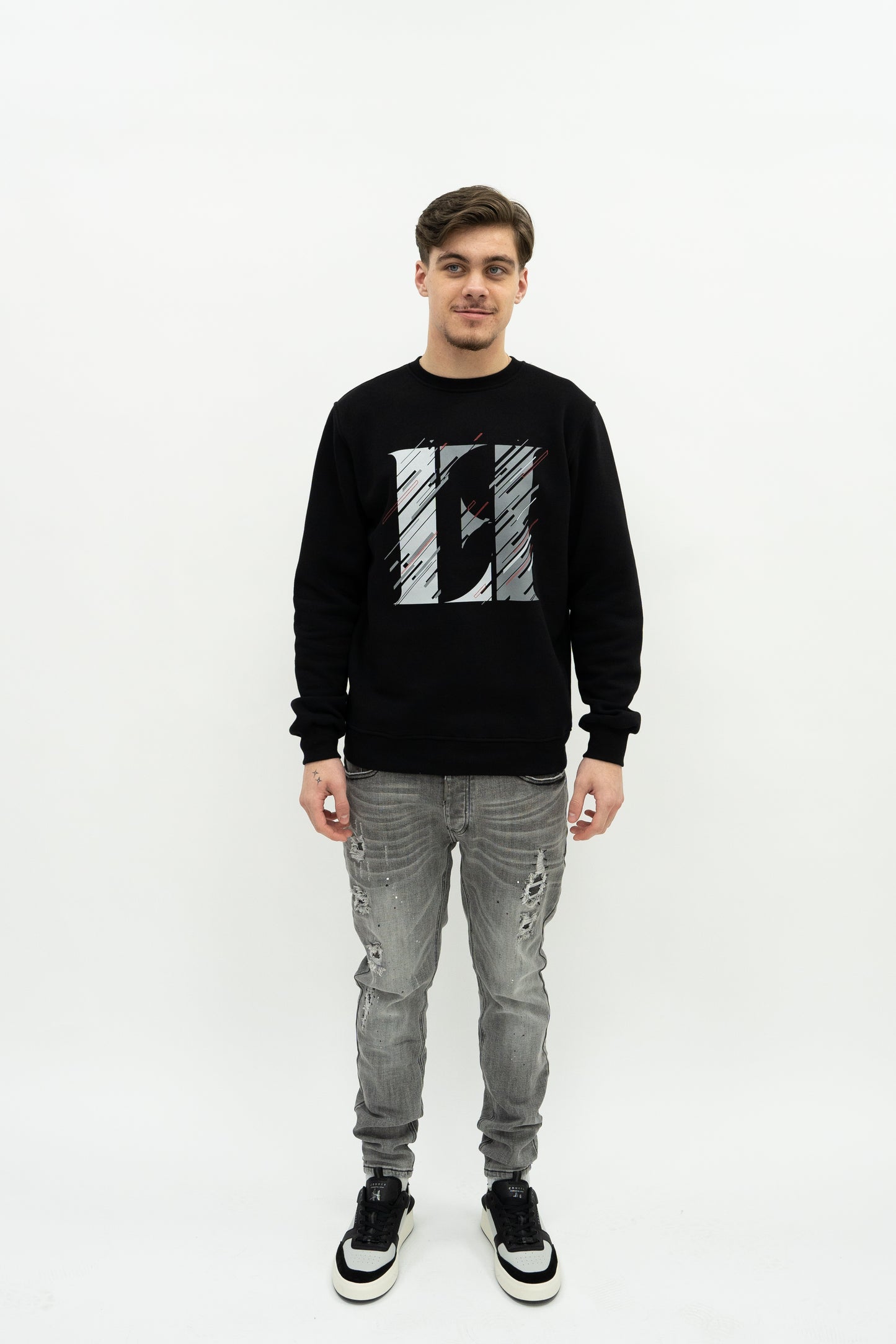 LF007 Sweatshirt Black