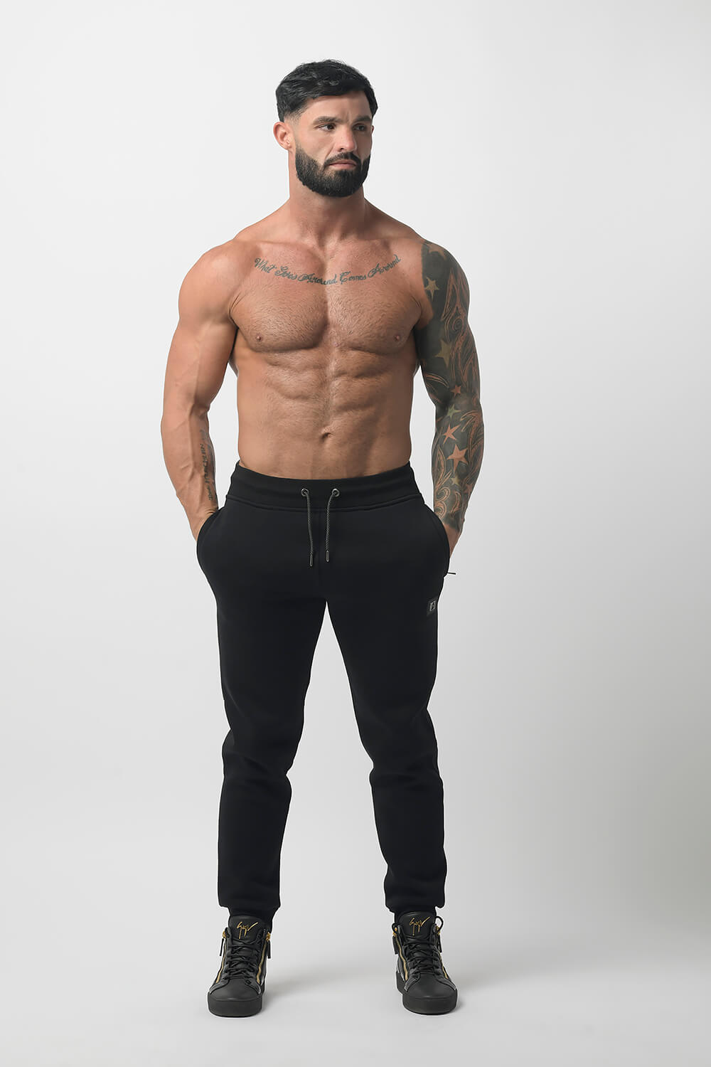 Essential Jogger Black